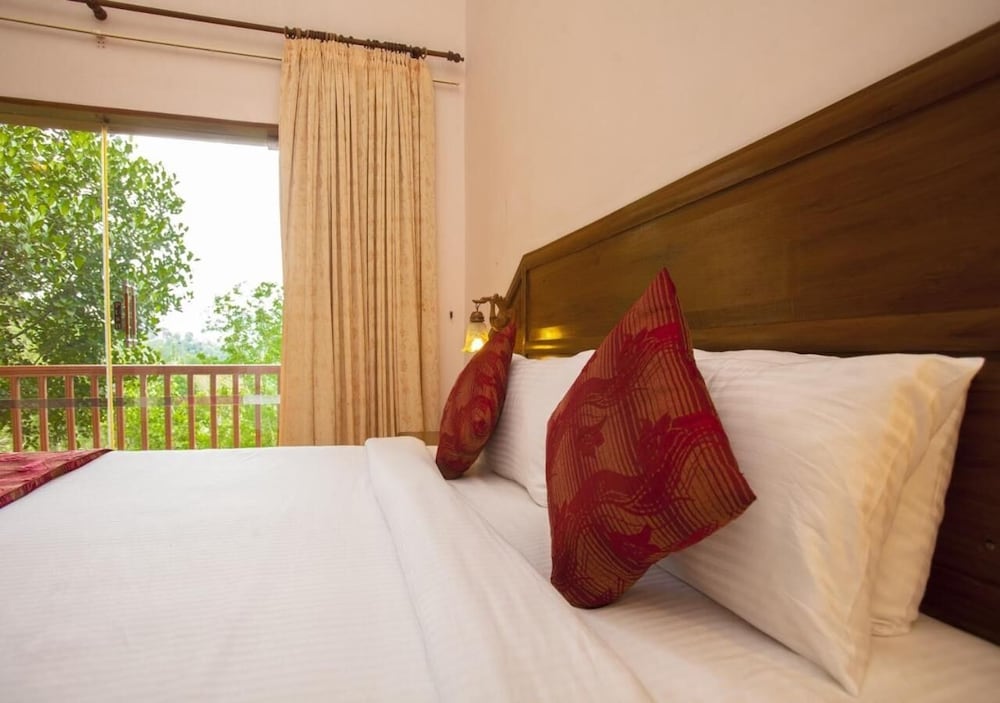 Oxygen Resorts Thekkady 20/50