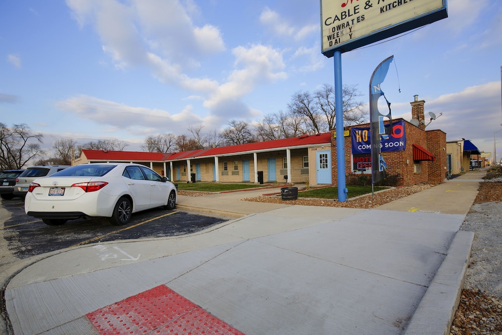 Hotel O Markham IL near Harvey/Tinley Park 19/26