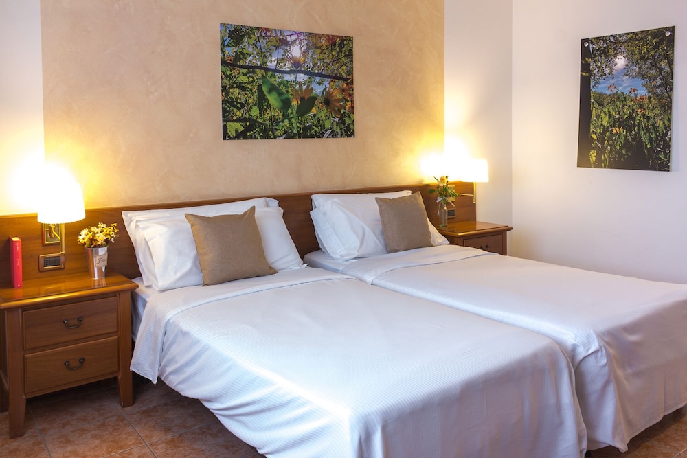 غرفة كومفورت بسريرين منفصلين، Ancora Sport Hotel 2/3