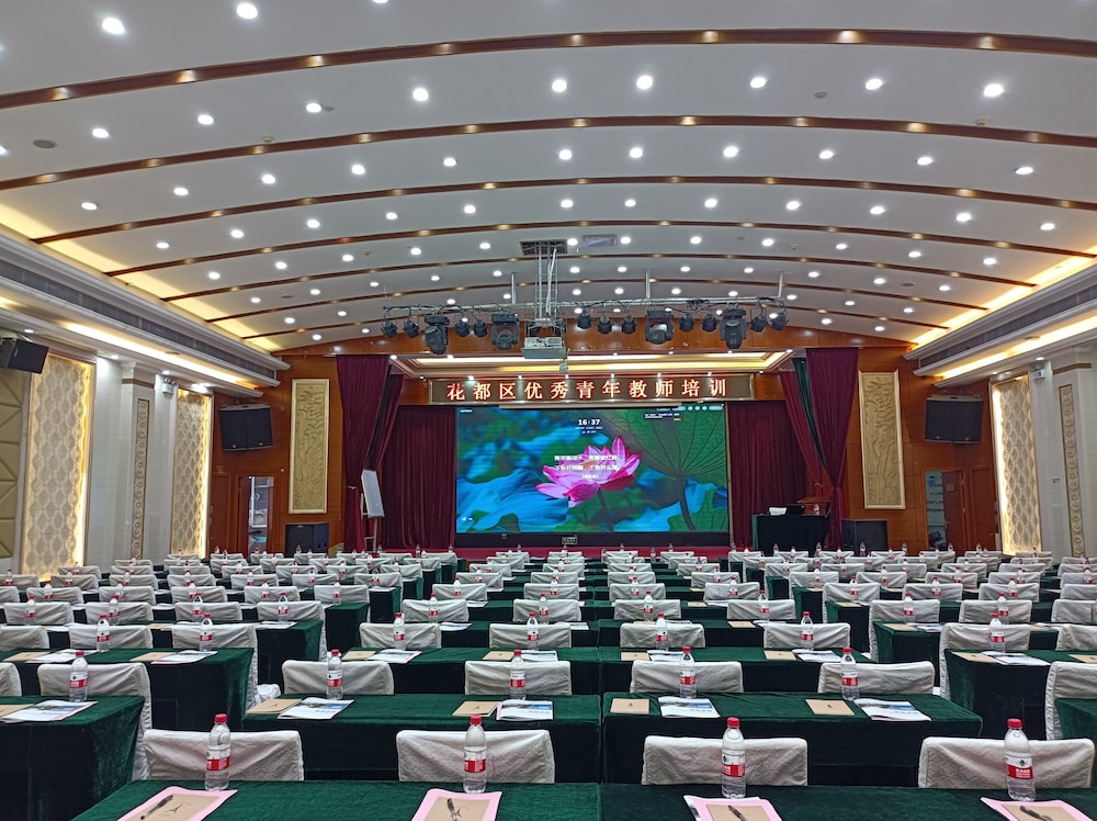 Junshan Hotel 68/75
