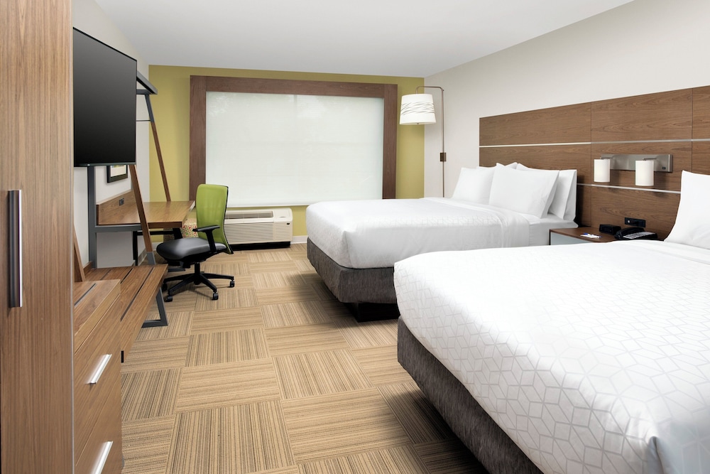 Holiday Inn Express And Suites Kingsland 21/50