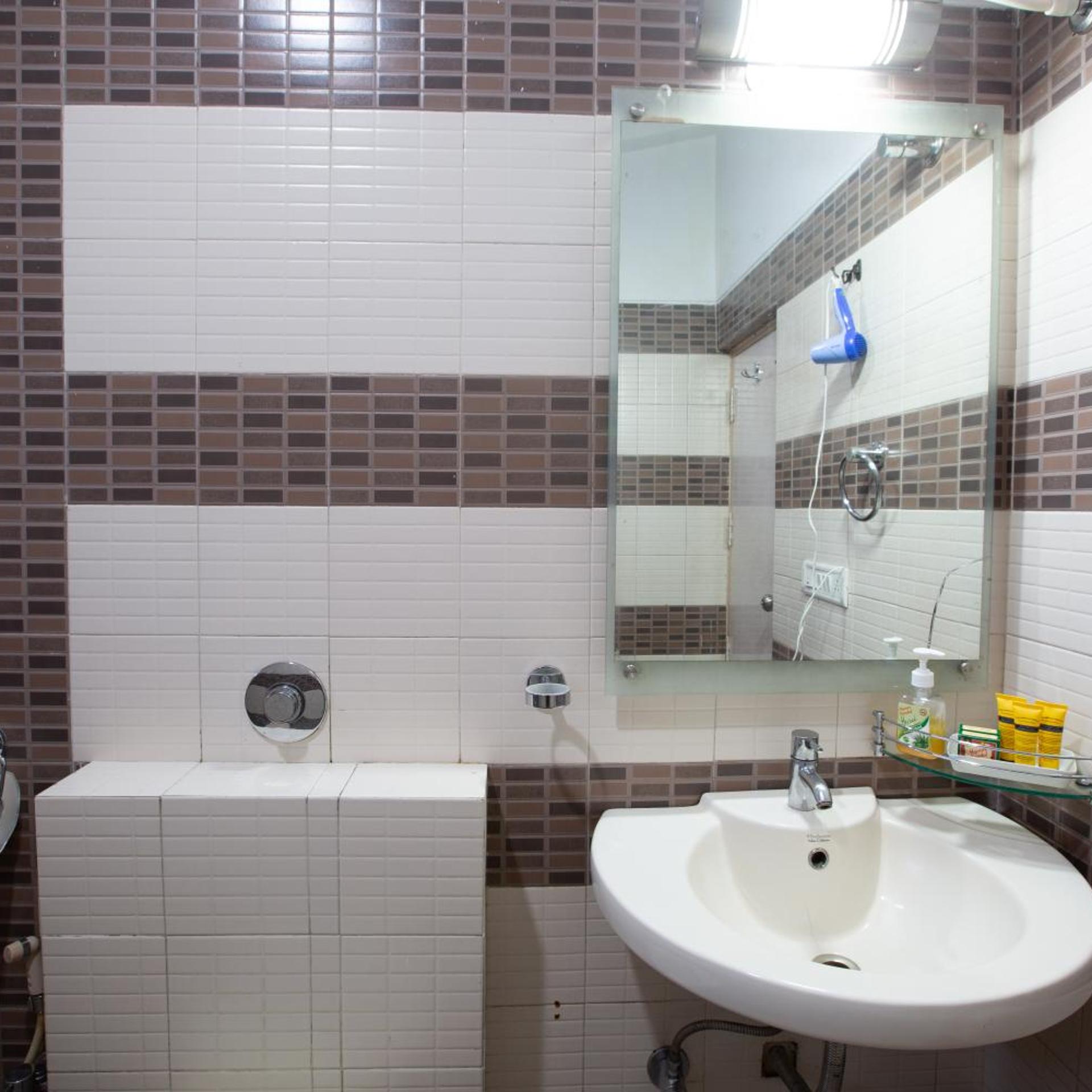 KSTDC Hotel Mayura Valley View 50/53