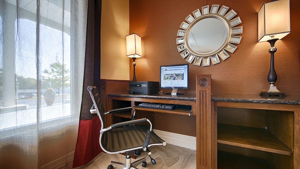 Days Inn by Wyndham Columbia Kentucky 42/52
