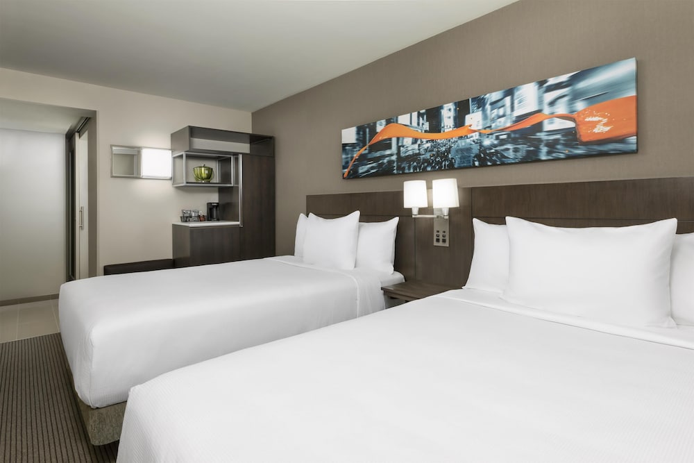 Hyatt Place New York City Times Square 12/50