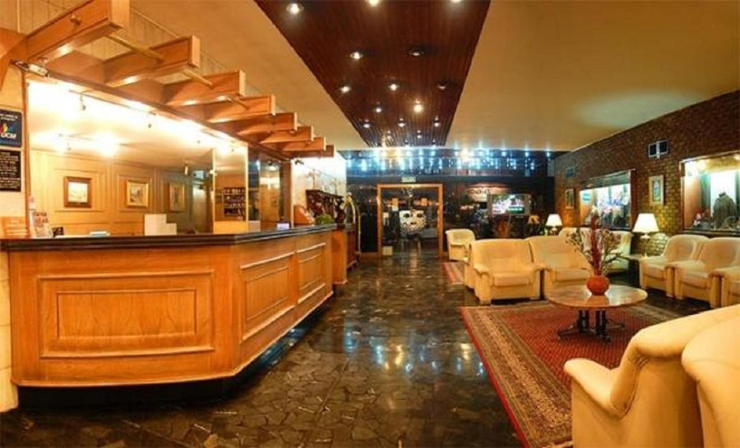 London Palace Hotel Montevideo 3/25