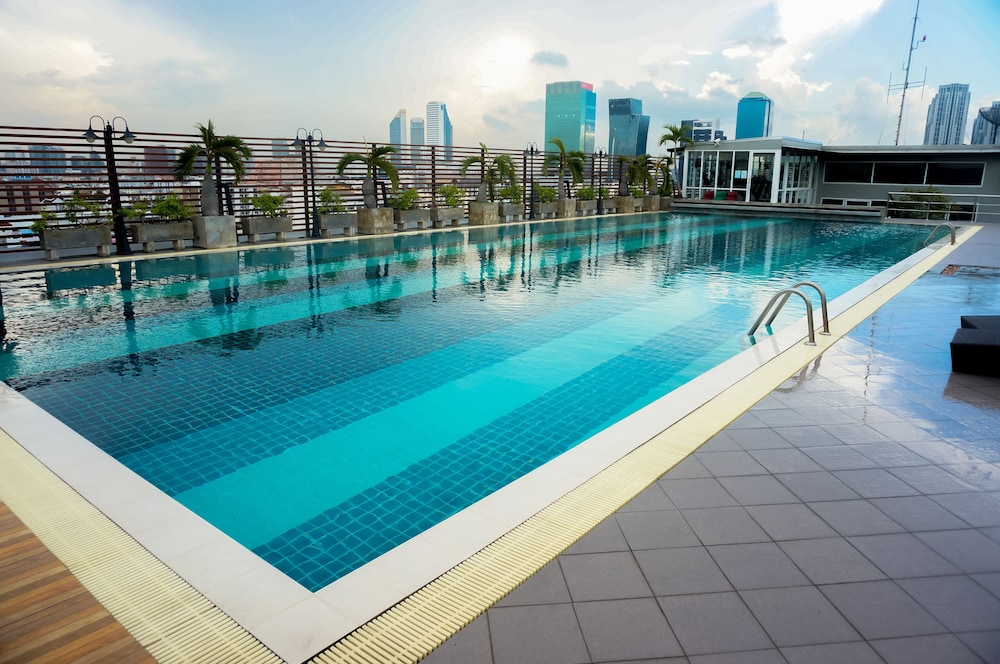Witchuwan Sport Spa Apartel 35/50