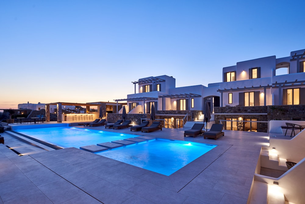 Ionic Suites 45/50