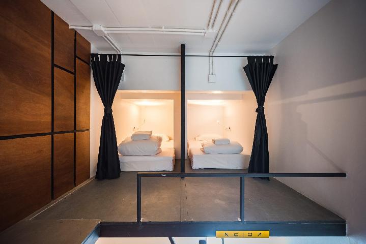 Female Dorm, Female Only, 4 Beds