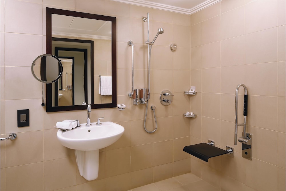 فندق مكة سويس أوتيل(Swissotel Makkah) 14/71