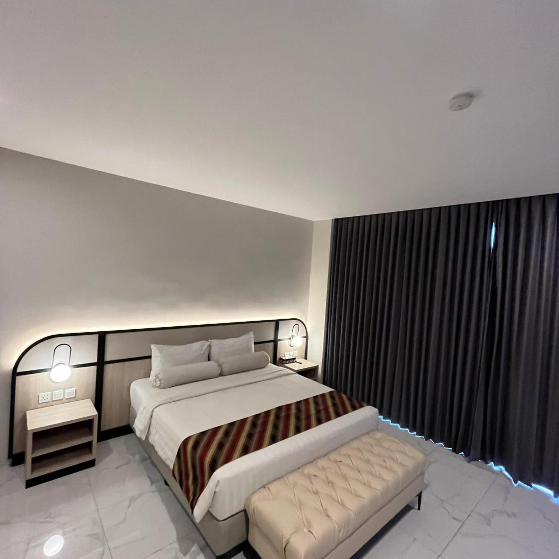 Front One Hotel Harvest Wonosobo 16/28