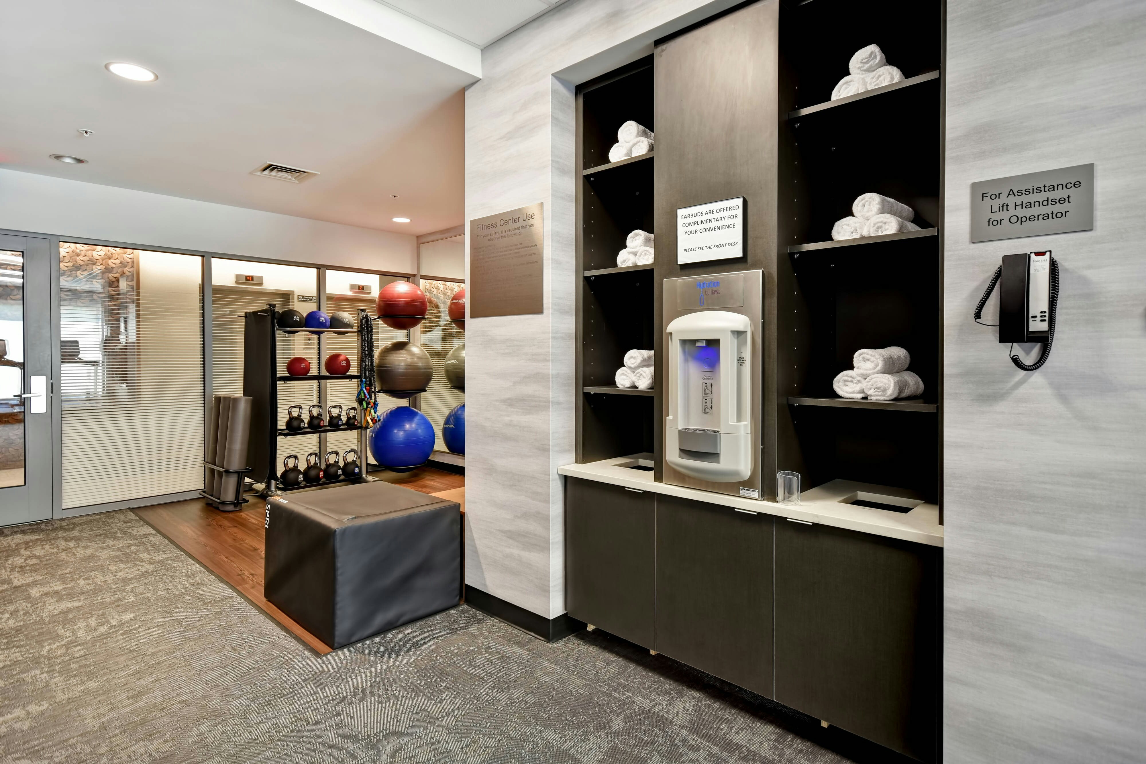 Fairfield Inn & Suites By Marriott Plymouth 9/54