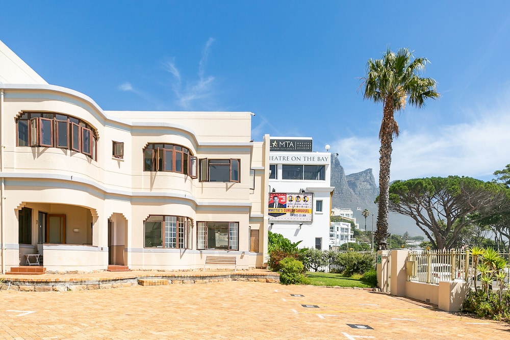 Camps Bay Village 9/50