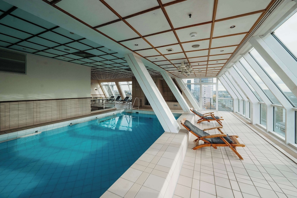Savoy Hotel Frankfurt 57/80