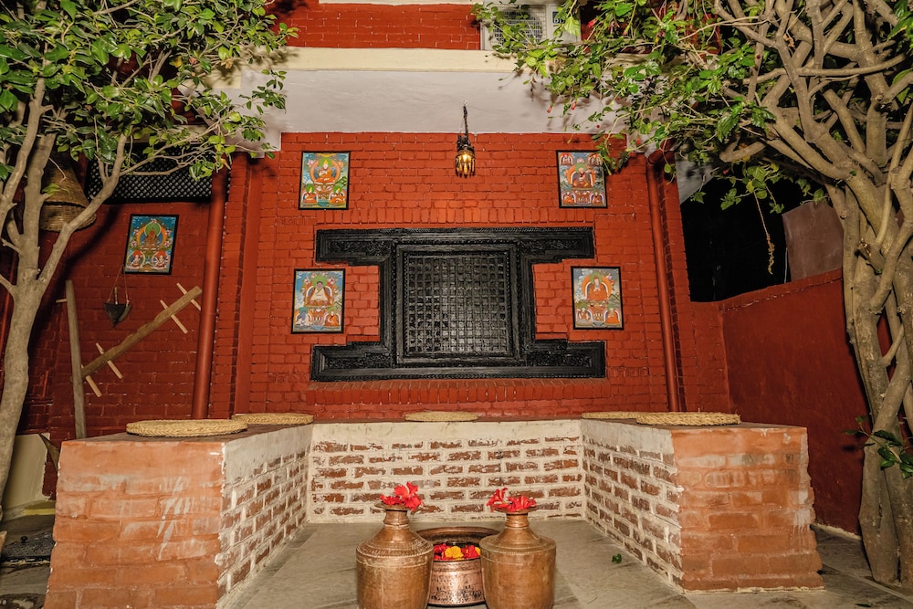 Nepali Heritage Hotel 10/50