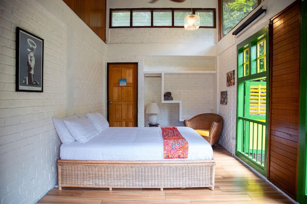 The Dusun 9/50