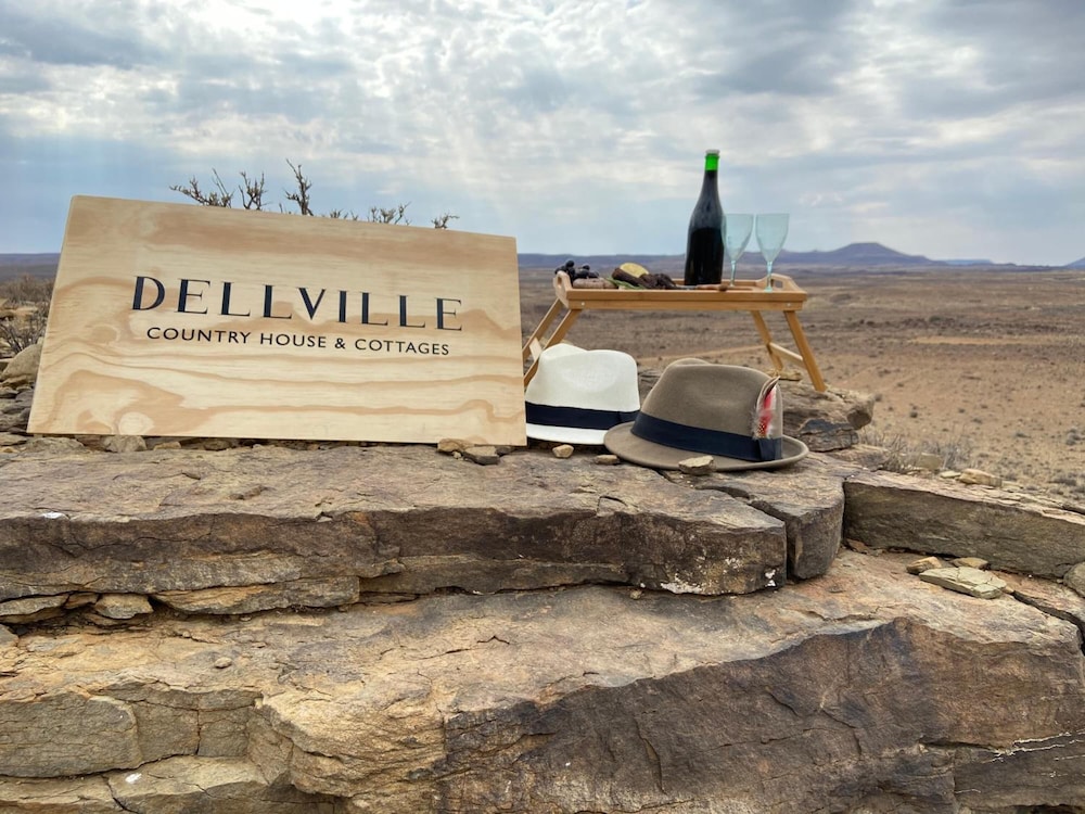 Dellville Country House & Cottages 43/50