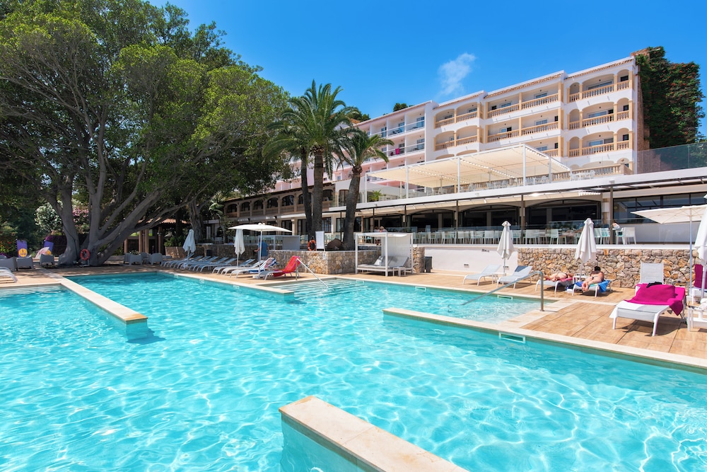 Hotel Na Taconera Sport & Relax 64/72