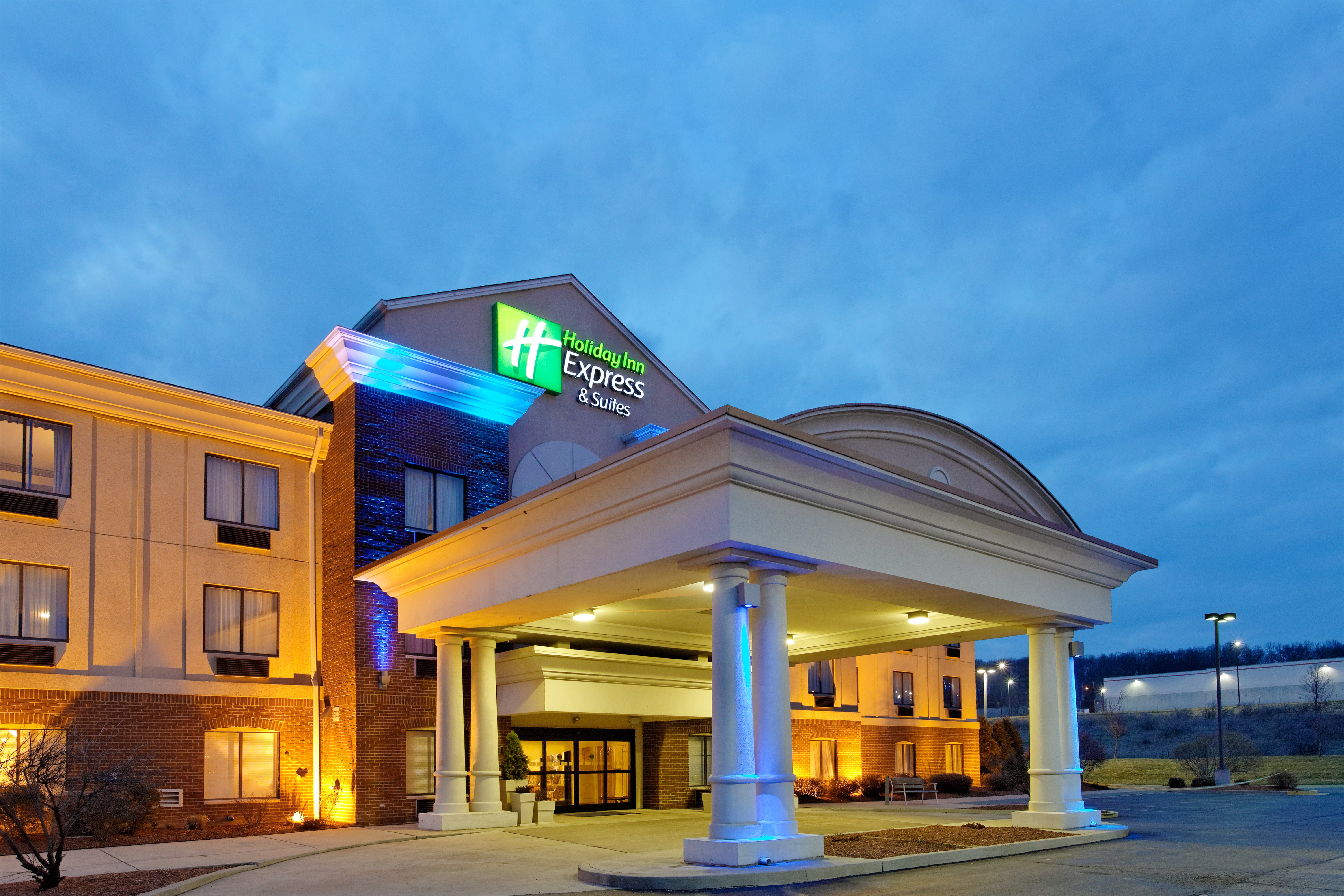 Holiday Inn Express Hotel And Suites Lancaster 2/72