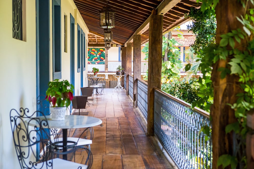 Villa Magnolia Pousada 9/65