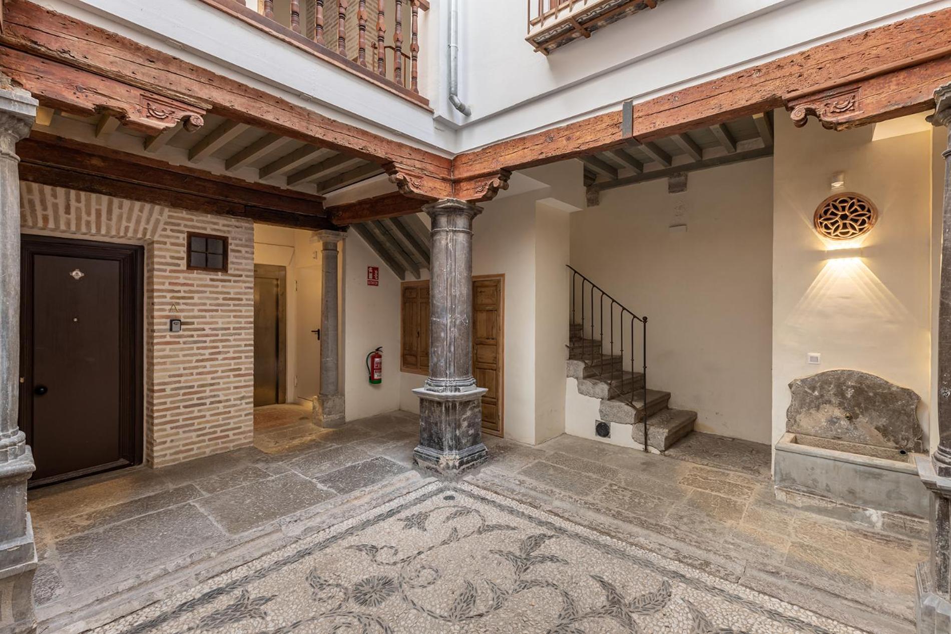 Apartamentos Boutique Granada 3000 1/23