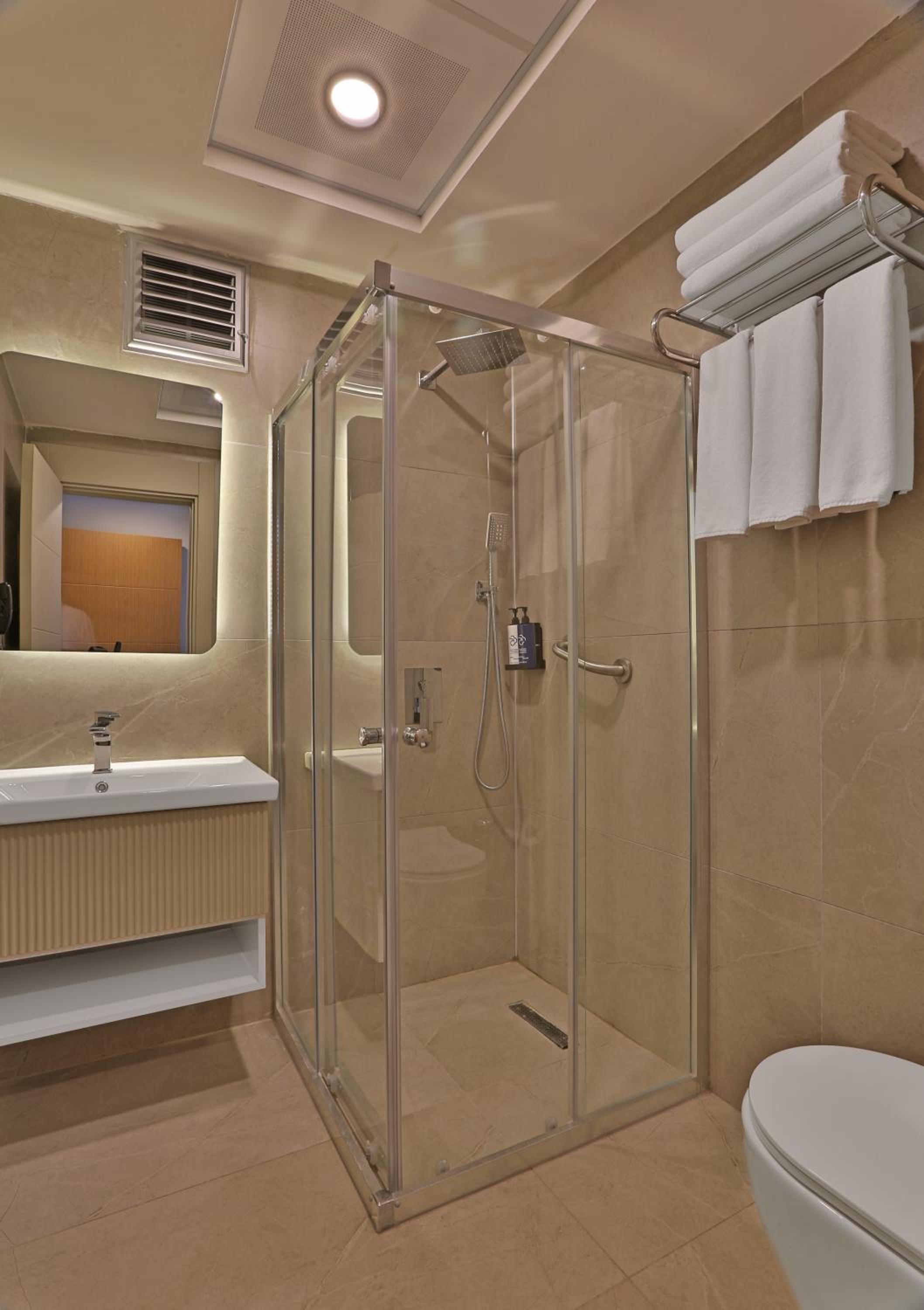 غرفة سوبيريور بسرير مزدوج، Mesopotamia Garden Hotel 6/7