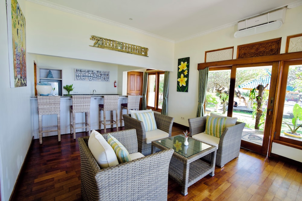 POINCIANA RESORT 55/75