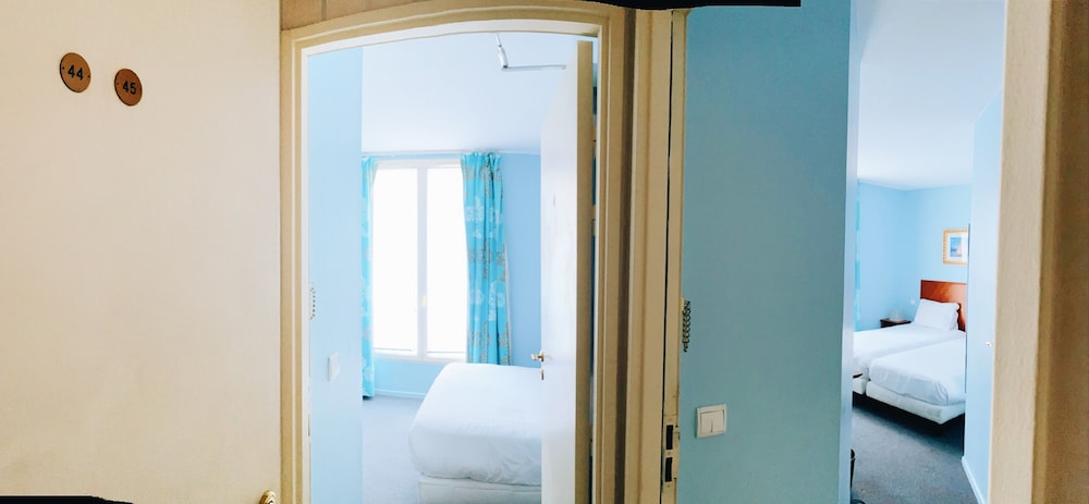 Hotel Bellevue Montmartre 44/48