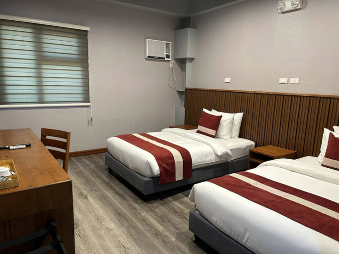 Deluxe, Double Bed