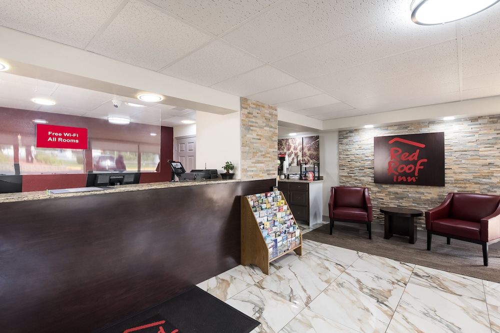 Red Roof Inn Lenoir 11/30