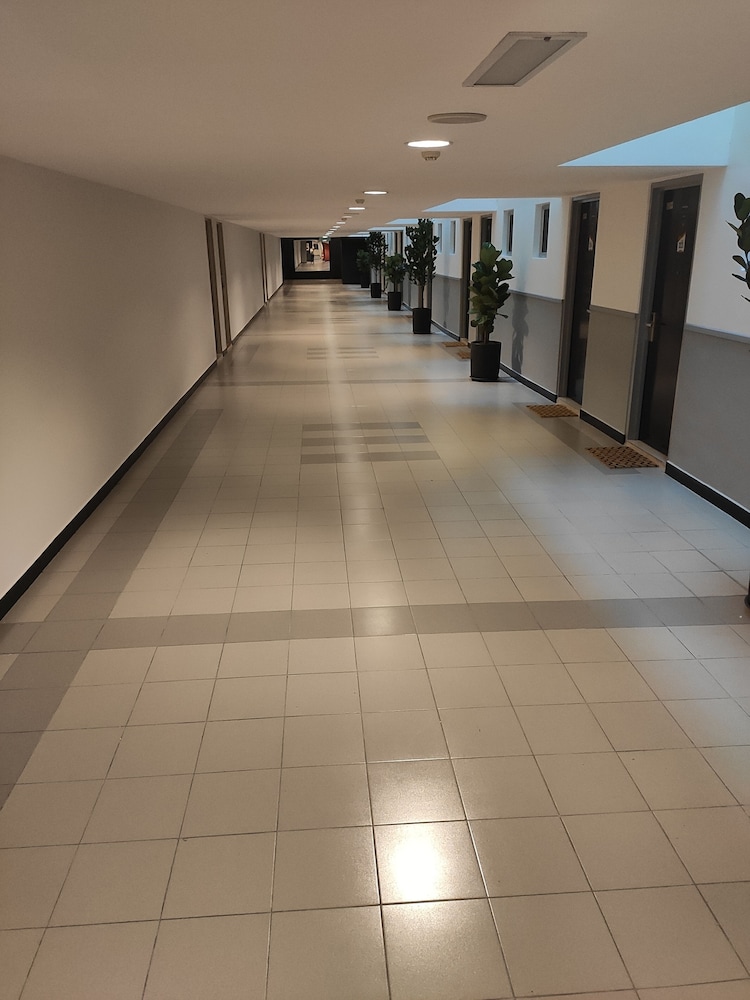 Aster Hotel Bukit Jalil 48/50