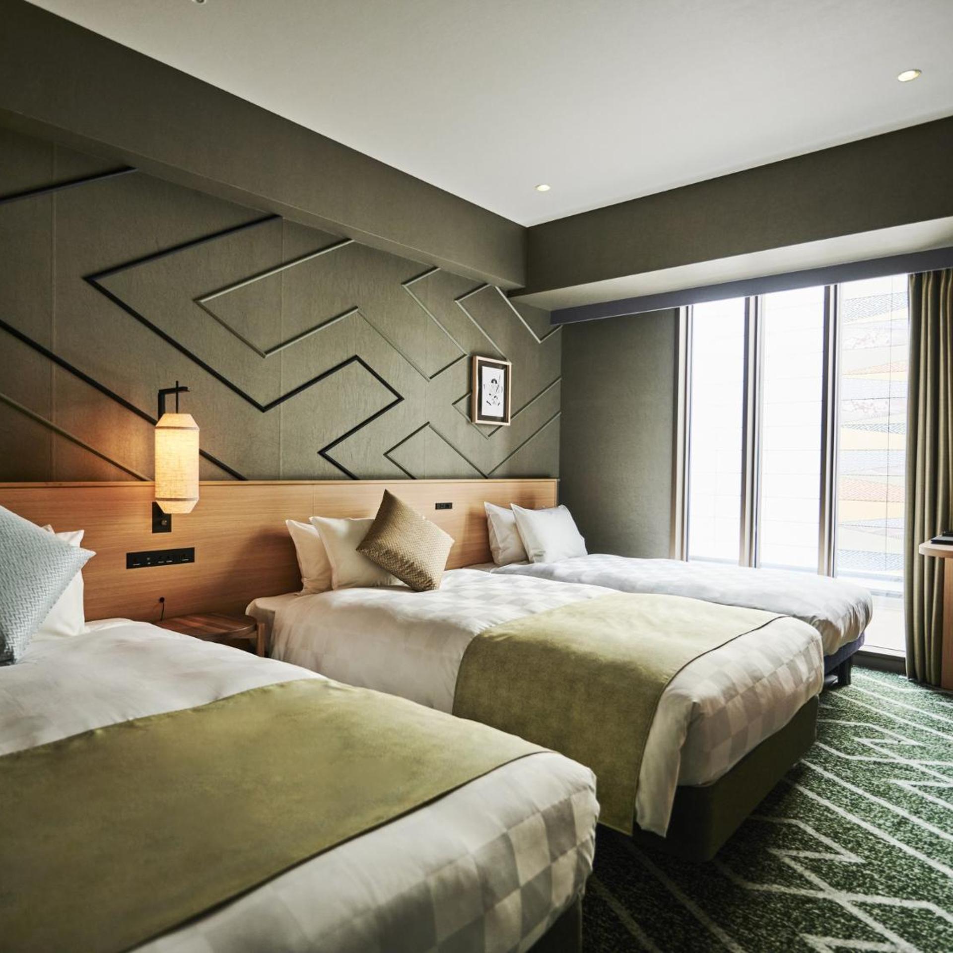 Connecting, Single Bed