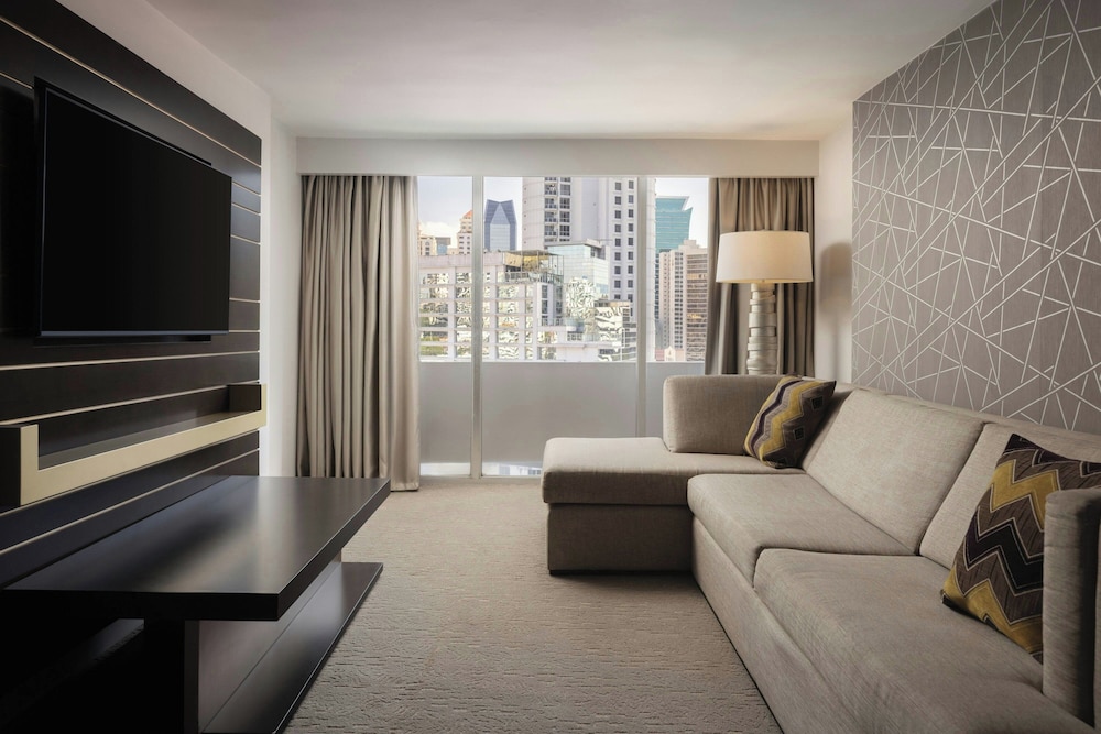 Renaissance Panama City Hotel 32/50