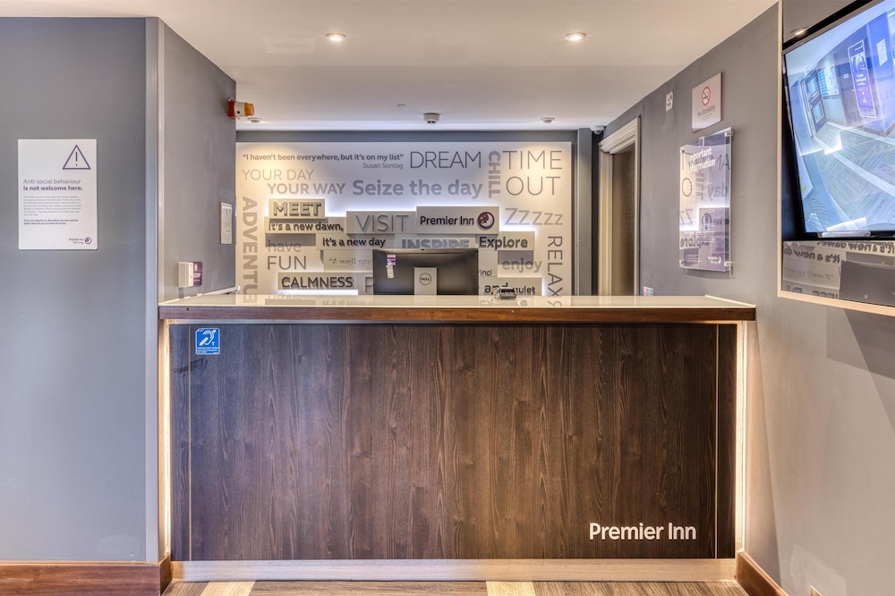 Premier Inn Liverpool (Roby) 7/42