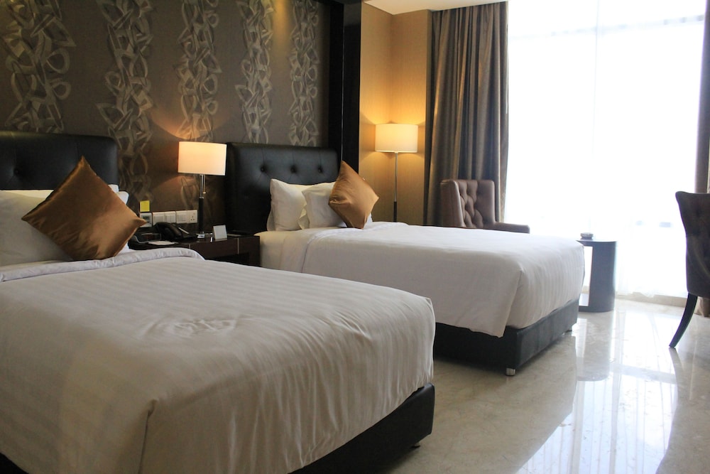 Grand Mercure Solo Baru 12/40