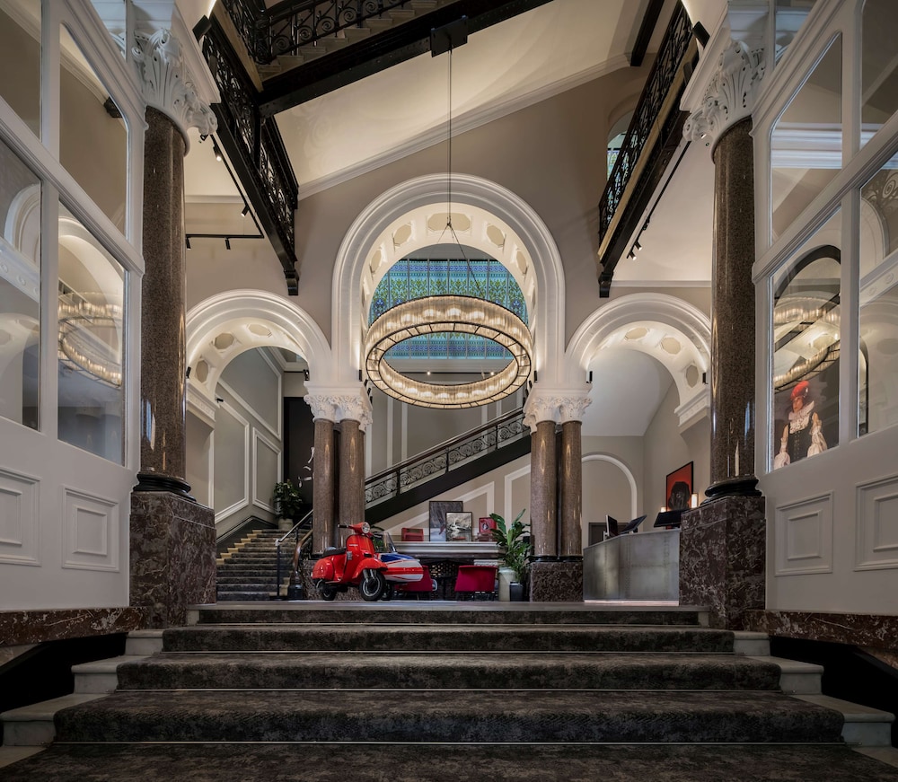 Radisson RED Hotel, Liverpool 11/50