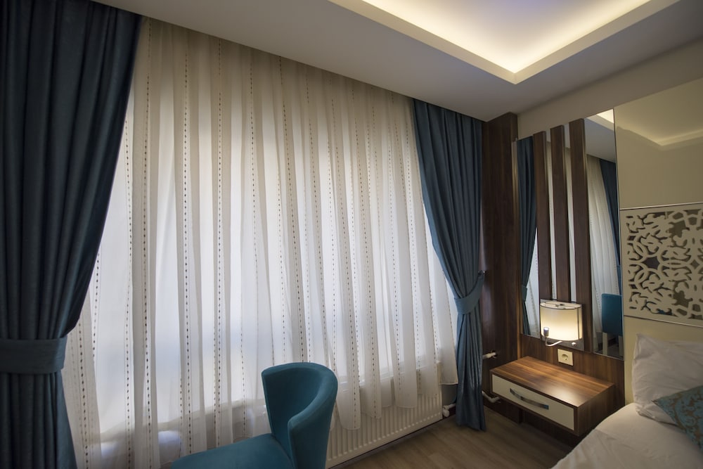 Ozlu Otel 17/30