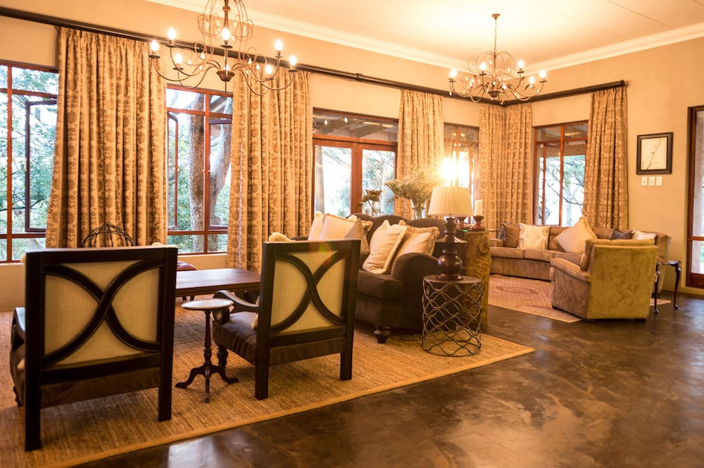 The Hilton Bush Lodge 23/45