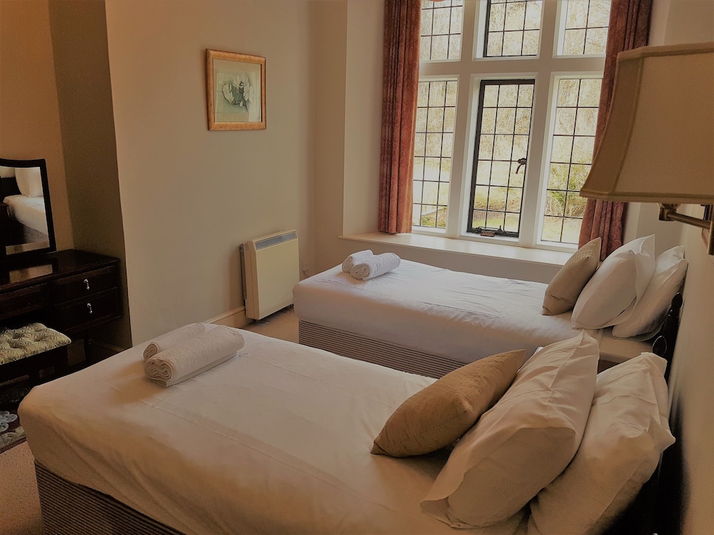 Broome Park Hotel 54/73