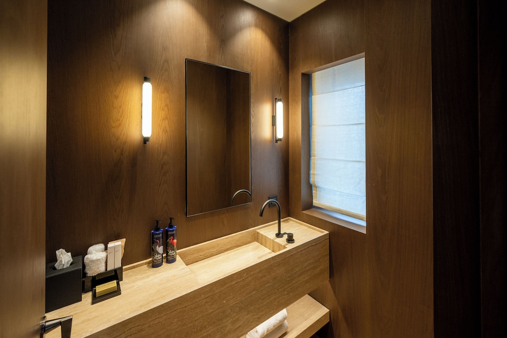 Athens Capital Suites-MGallery Collection 35/59