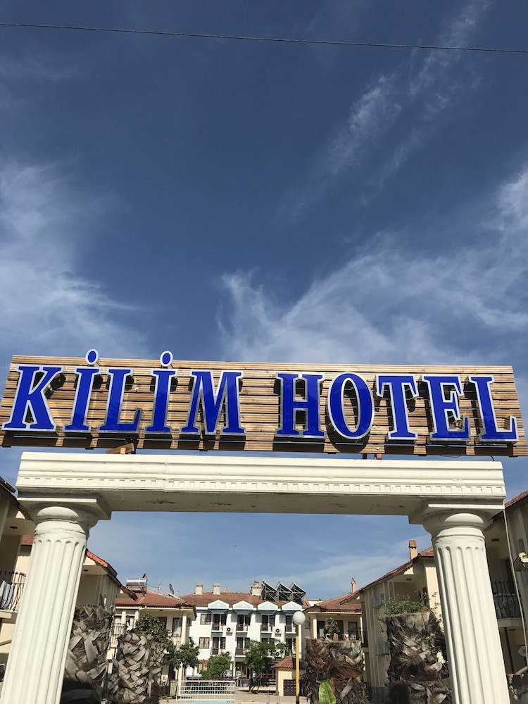 Kilim Hotel 2/71