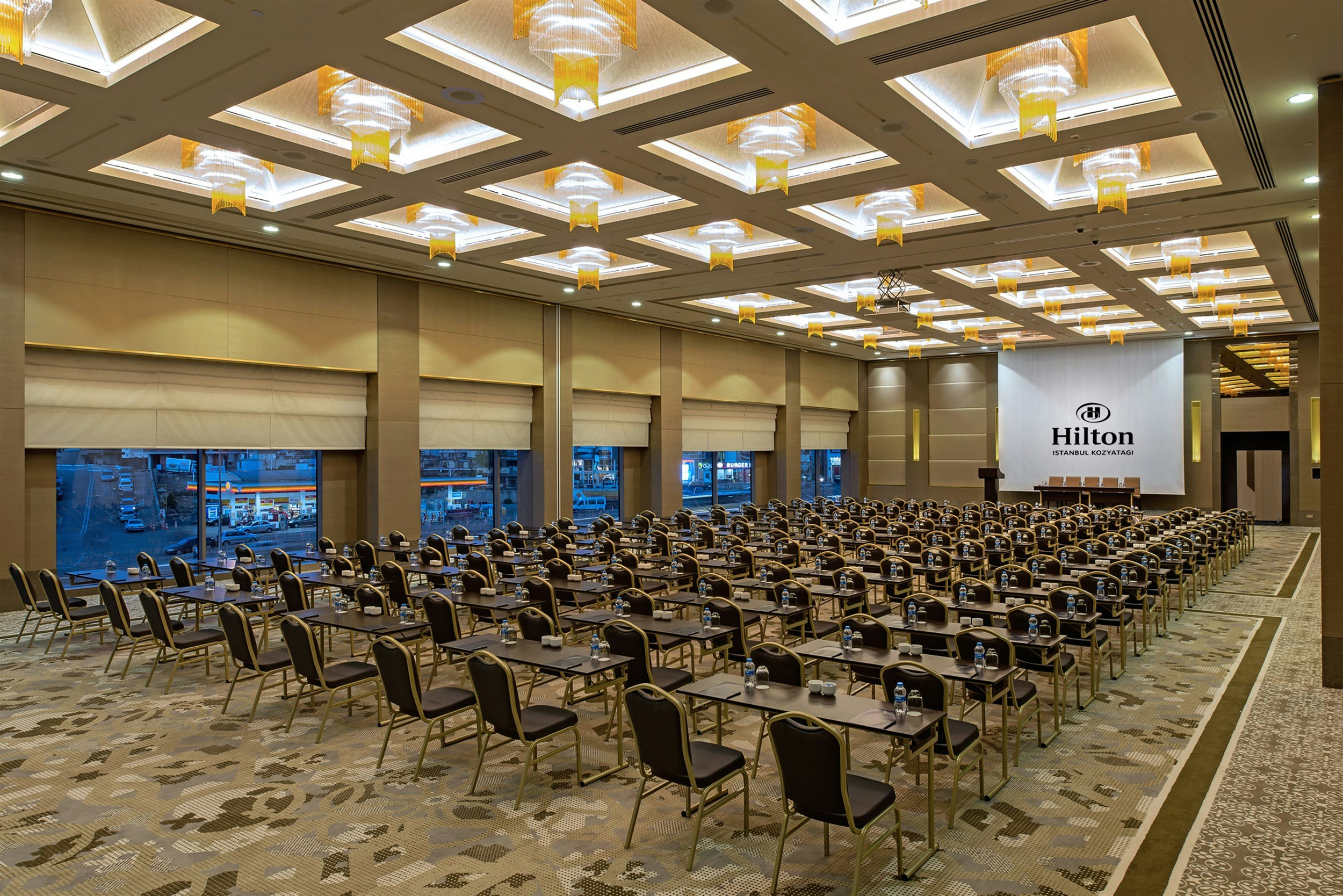 Hilton Istanbul Kozyatagi 40/50