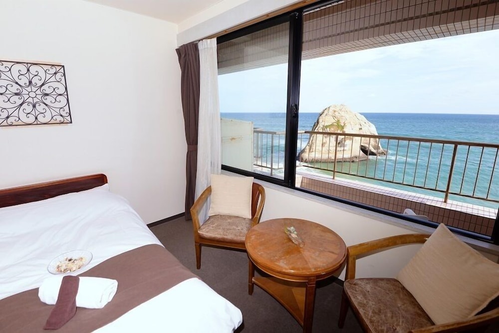 Isohara Seaside Hotel 31/44