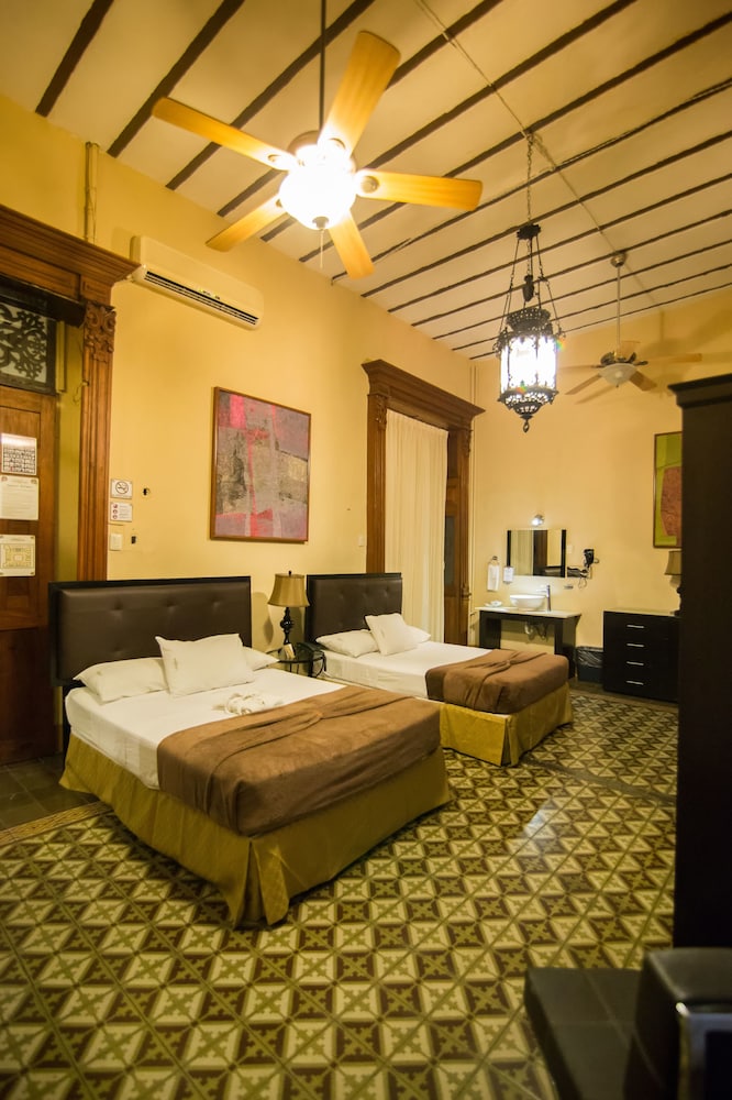 Gran Hotel de Merida 37/68