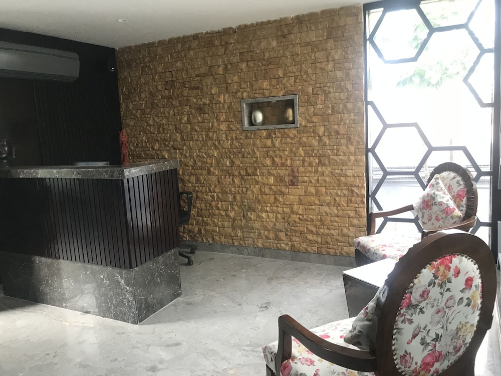 HOTEL LEVANA(FORMERLY BEST WESTERN PLUS LEVANA) 21/43