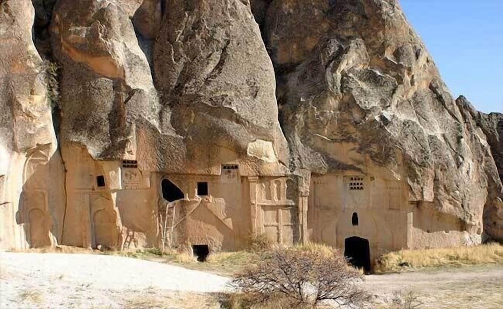 Elaa Cave Hotel 49/50