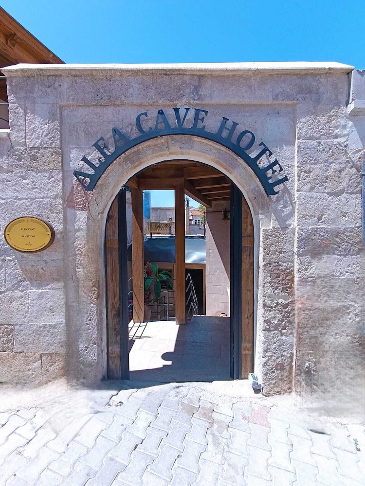 Alfa Cave Hotel 1/50
