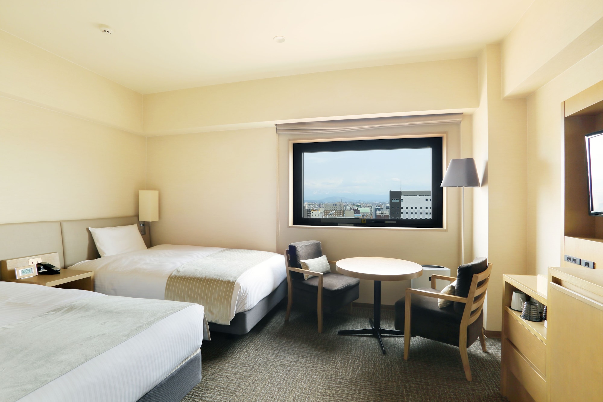 STANDARD, TWIN BEDS