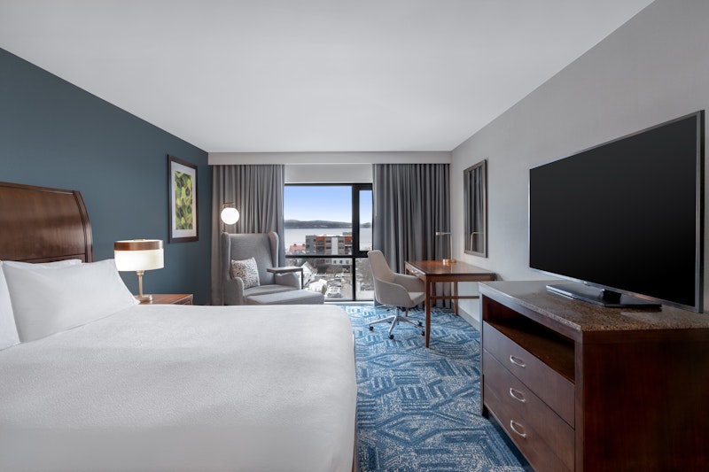 Hilton Garden Inn Burlington Downtown 12/73