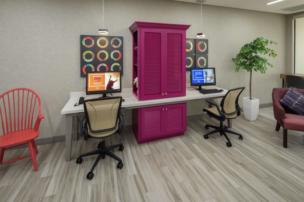 Home2 Suites by Hilton Owasso 37/39