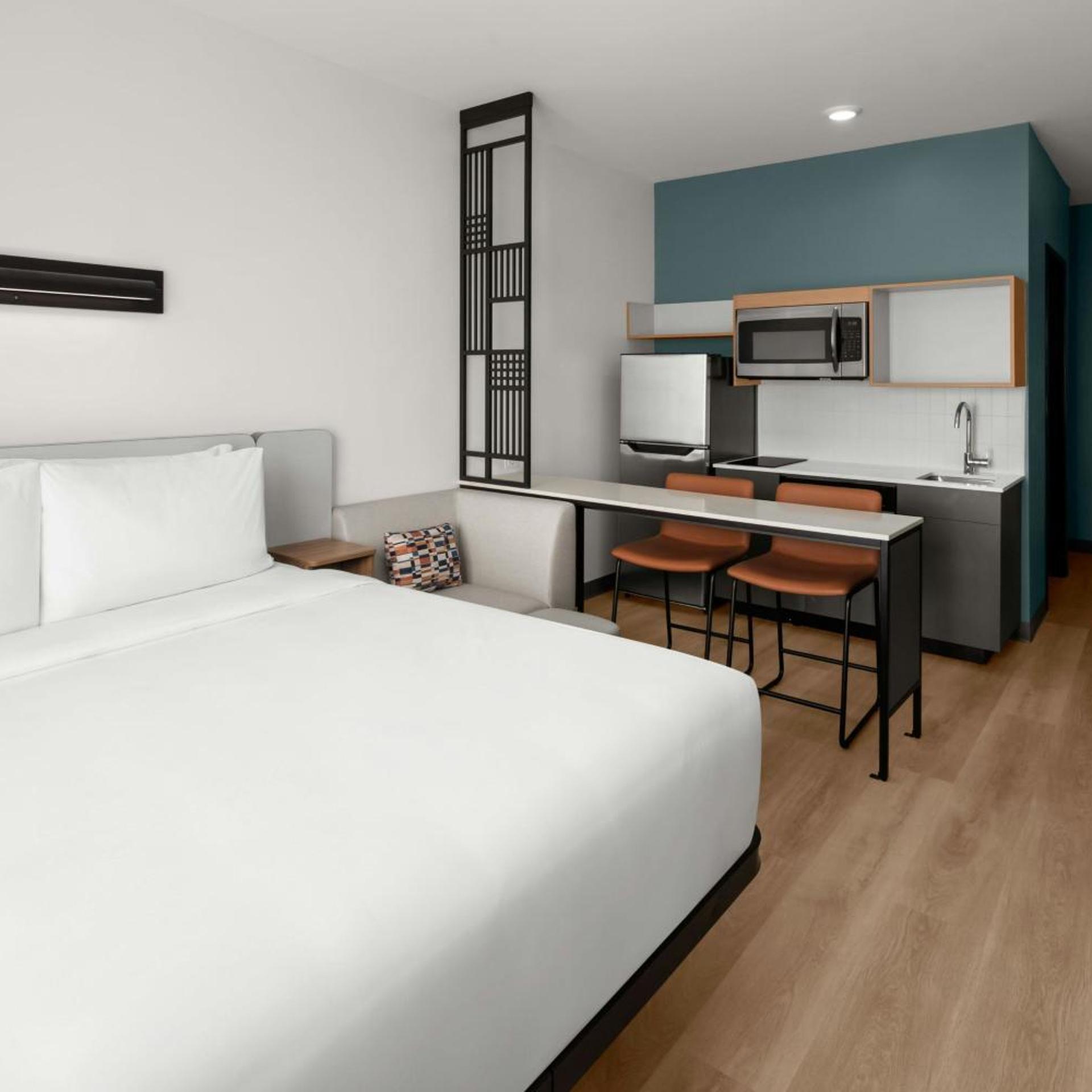 StudioRes by Marriott Mesa 4/17